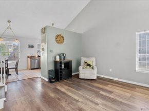 2118 S Truckee Street, Aurora CO 80013