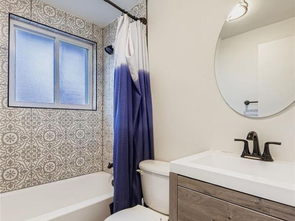 5230 Zuni, Denver CO 80211