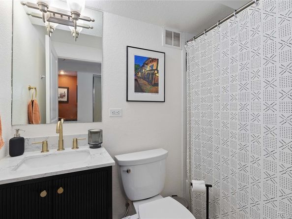 1150 Vine Street 306, Denver CO 80206