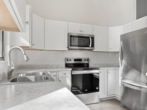 3757 S Genoa Circle B, Aurora CO 80013