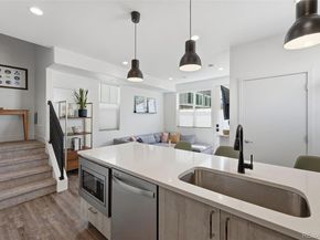 5105 W 38th Avenue 8, Denver CO 80212