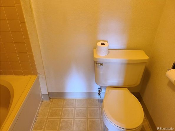 4760 S Wadsworth 301, Littleton CO 80123