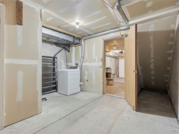 1811 S Quebec Way 95, Denver CO 80231