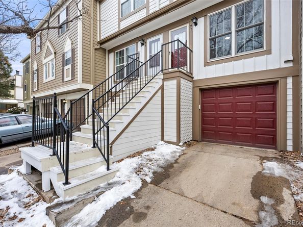 1811 S Quebec Way 95, Denver CO 80231