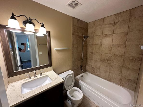 3060 S Hannibal Street, Aurora CO 80013