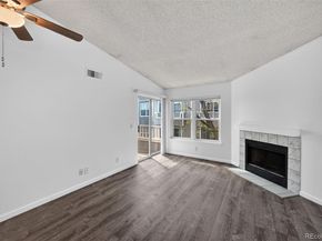 5705 W Atlantic Place 302, Lakewood CO 80227