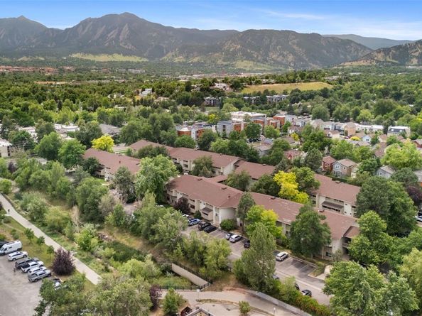 2707 Valmont Road 106, Boulder CO 80304