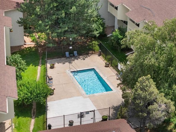 2707 Valmont Road 106, Boulder CO 80304