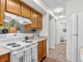 2707 Valmont Road 106, Boulder CO 80304