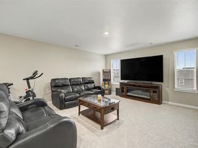 15704 Roslyn Street, Thornton CO 80602