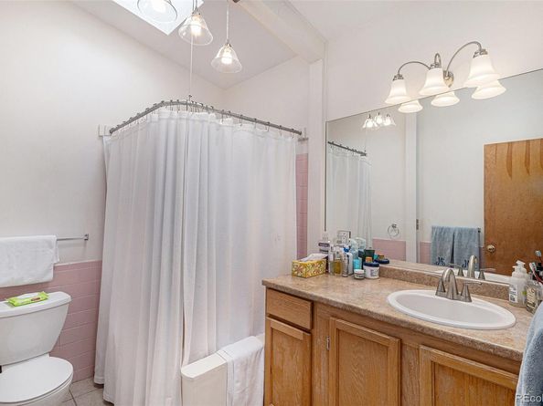 1575 S Grape Street, Denver CO 80222