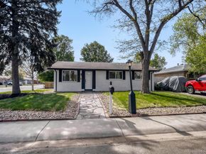 405 Elliott Street, Longmont CO 80504