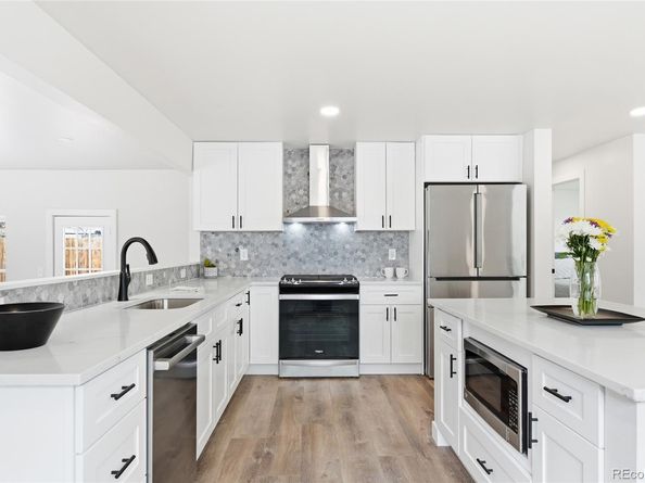405 Elliott Street, Longmont CO 80504