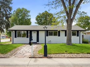 405 Elliott Street, Longmont CO 80504