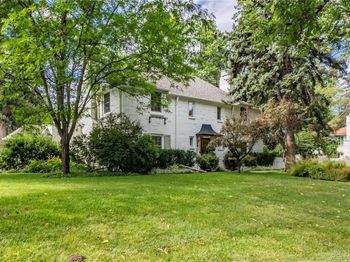 30 Crestmoor Drive