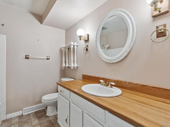 7276 S Elm Court, Centennial CO 80122