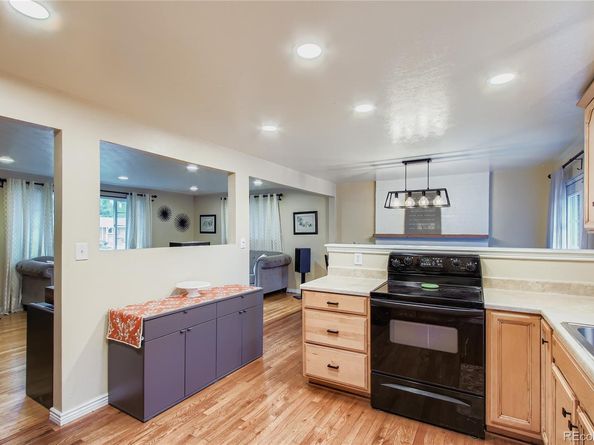 10822 W 68th Way, Arvada CO 80004
