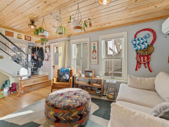 2815 Curtis Street, Denver CO 80205