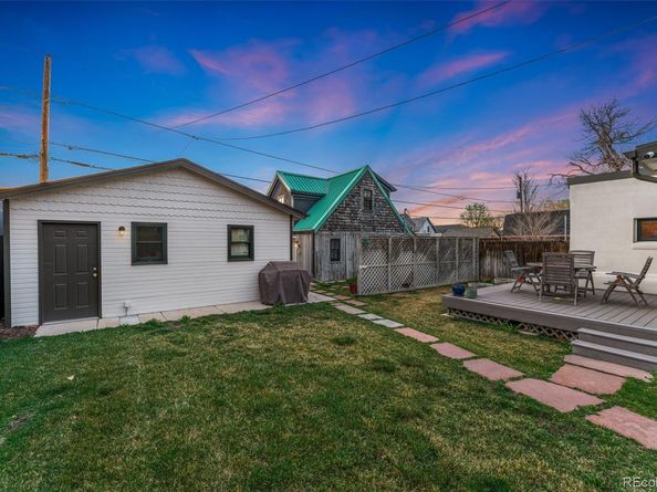 2815 Curtis Street, Denver CO 80205