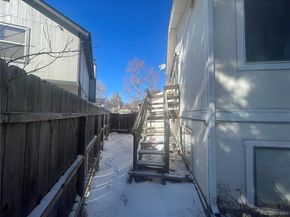 3817 S Ceylon Way, Aurora CO 80013