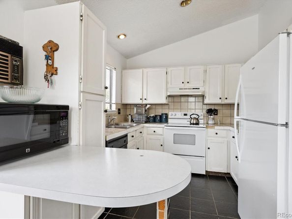 1553 S Carson Street, Aurora CO 80012