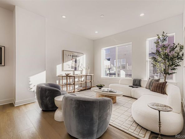 7732 S Irving Street, Littleton CO 80120