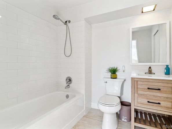 7158 W Roxbury Avenue, Littleton CO 80128