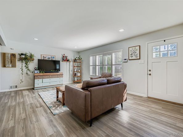3025 S Zurich Court, Denver CO 80236