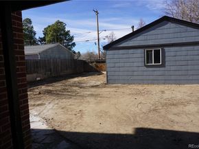 1657 Kingston Street, Aurora CO 80010