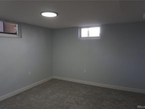 1657 Kingston Street, Aurora CO 80010