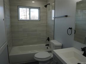 1657 Kingston Street, Aurora CO 80010