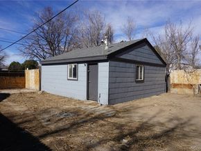 1657 Kingston Street, Aurora CO 80010