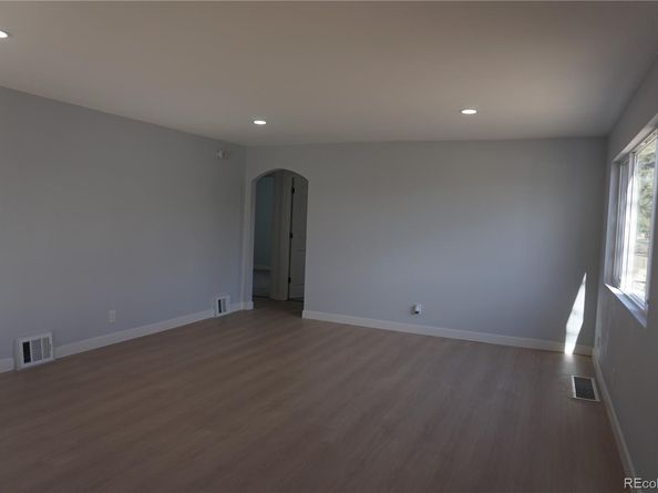 1657 Kingston Street, Aurora CO 80010