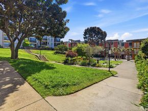 35 Lottie Bennett Lane 4, San Francisco CA 94115