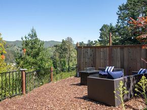 1484 Crespi Road, Pacifica CA 94044
