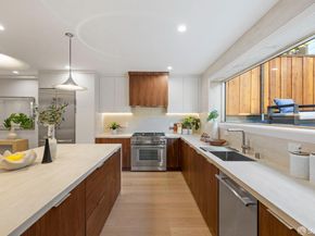 3020 25th Street, San Francisco CA 94110