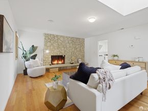 8440 Skyline Boulevard, Oakland CA 94611