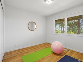 8440 Skyline Boulevard, Oakland CA 94611