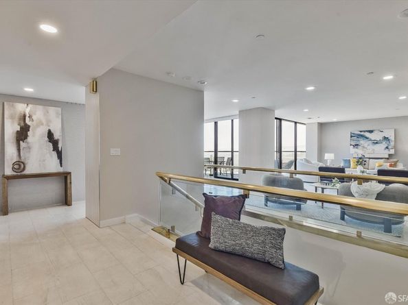 611 Washington Street 2105, San Francisco CA 94111
