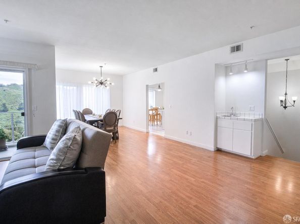 743 Green Ridge Drive 2, Daly City CA 94014