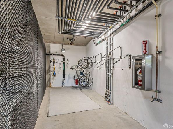 425 First Street 21, Los Altos CA 94022