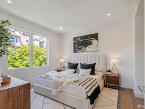 425 First Street 21, Los Altos CA 94022