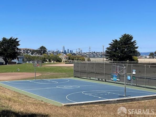 420 Woolsey Street, San Francisco CA 94134