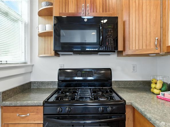 420 Woolsey Street, San Francisco CA 94134