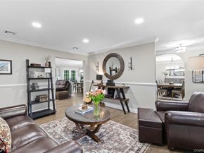 25 Fawn Crossing, Wading River NY 11792