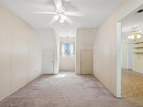 156 W Cambridge Drive E 156, Copiague NY 11726
