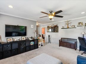 251-03 71st Road 36B, Bellerose NY 11426