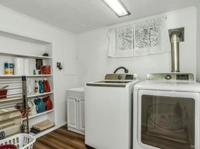 53 Hightop Lane, Jericho NY 11753