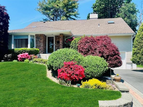53 Hightop Lane, Jericho NY 11753