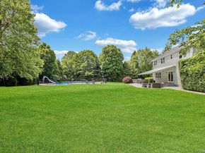 9 Redwood Lane, Miller Place NY 11764